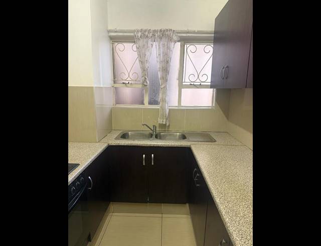 1 BEDROOM PROPERTY TO RENT IN NORTH BEACH